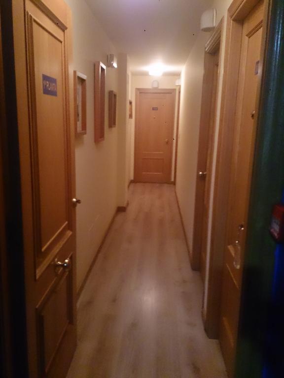 Pension Santa Clara 拉科鲁尼亚 外观 照片