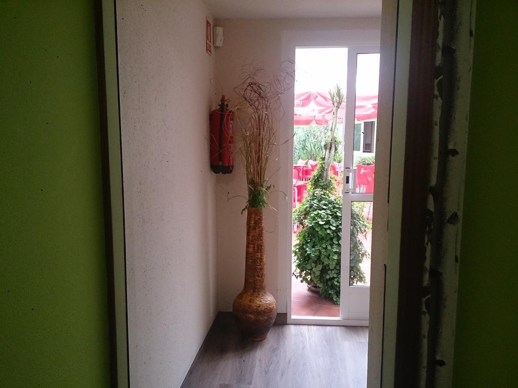 Pension Santa Clara 拉科鲁尼亚 外观 照片