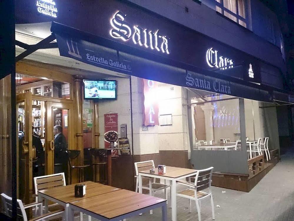 Pension Santa Clara 拉科鲁尼亚 外观 照片